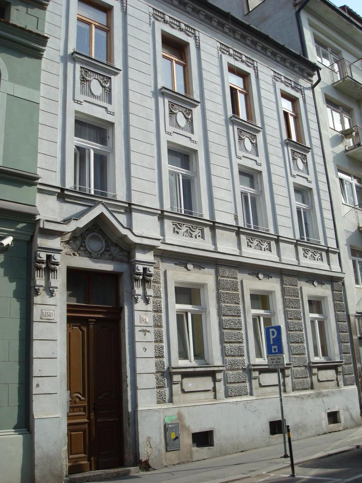 Downtown 3 Bdr Charm - Walk To All Attractions Bratislava Extérieur photo